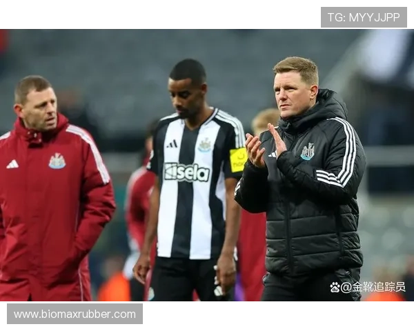 特拉福德:门将的孤独与坚信回归曼城的信念 特拉福德:门将的孤独与坚信回归曼城的信念